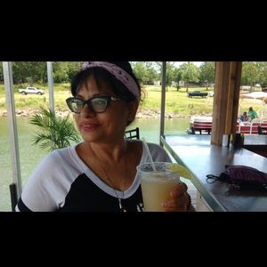 Meet your Posher, Ruth